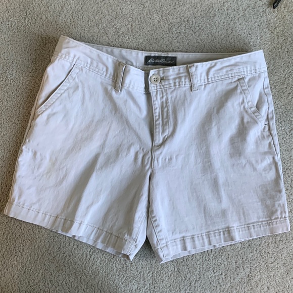 Eddie Bauer Khaki Tan Slightly Curvy Shorts Size 12 - Picture 1 of 6